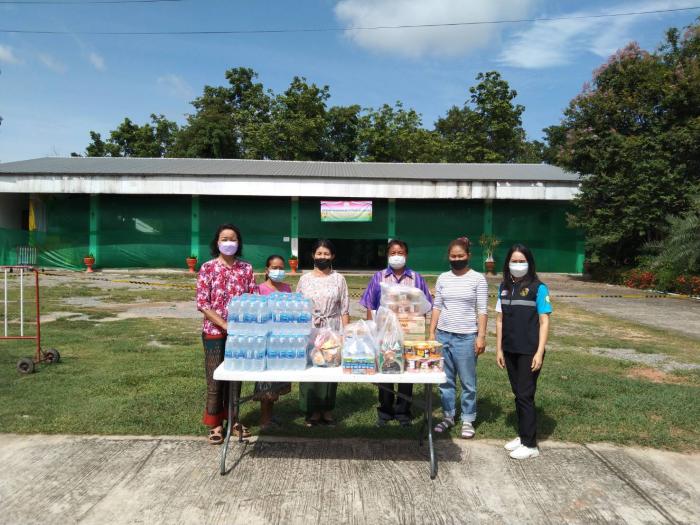 วันที่ 4 สิงหาคม 2564 นายสมพร วงกฎ รองนายกเทศมนตรีรับมอบน้ำดื่มและสิ่งของจำเป็นสำหรับใช้ในการรักษาความปลอดภัยสถานที่กักตัวผู้ป่วยโควิด